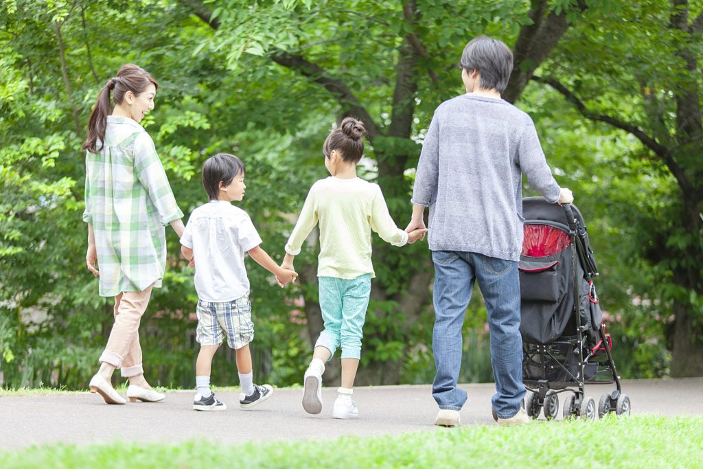子どものうつ病に対して家族はどう対処すればいいのか